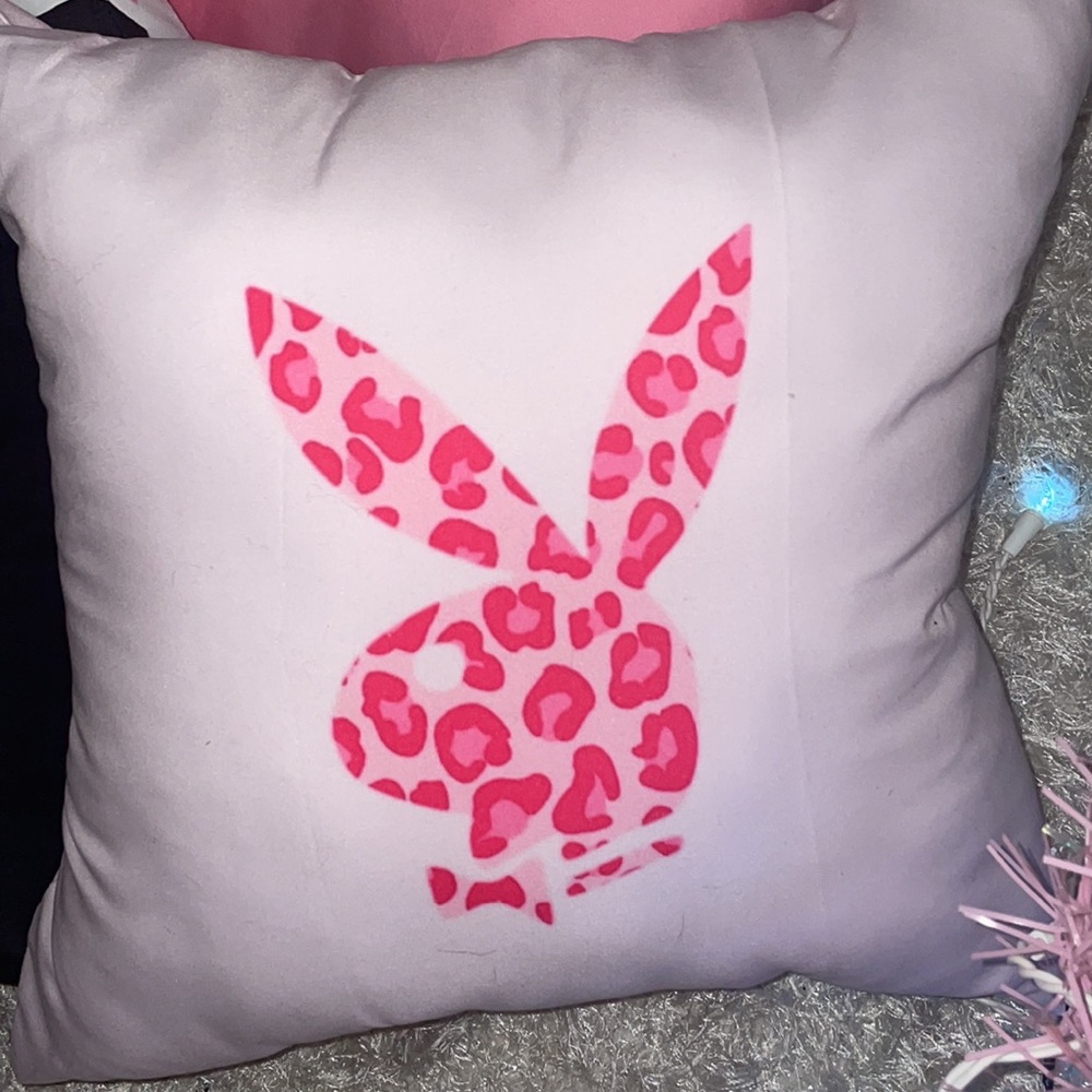 Barbie playboy bunny pillows - Picture 5 of 5